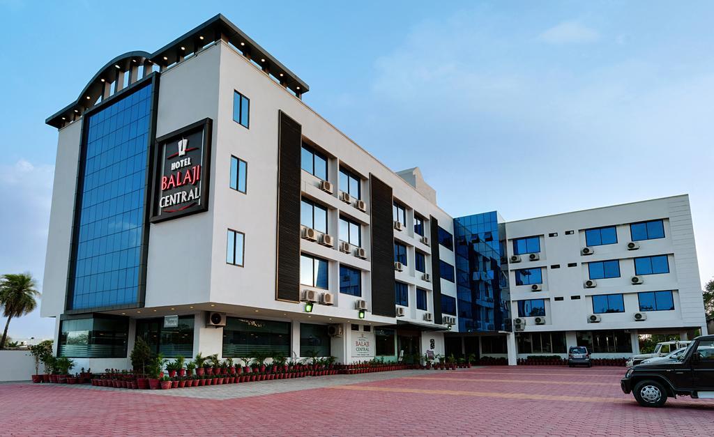 Hotel Balaji Central Ratlām المظهر الخارجي الصورة