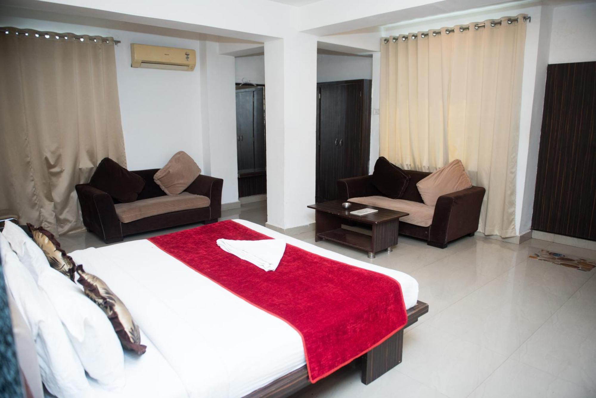 Hotel Balaji Central Ratlām المظهر الخارجي الصورة