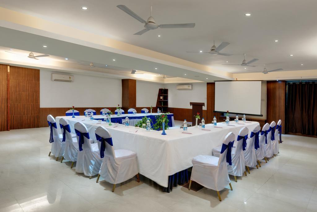 Hotel Balaji Central Ratlām المظهر الخارجي الصورة