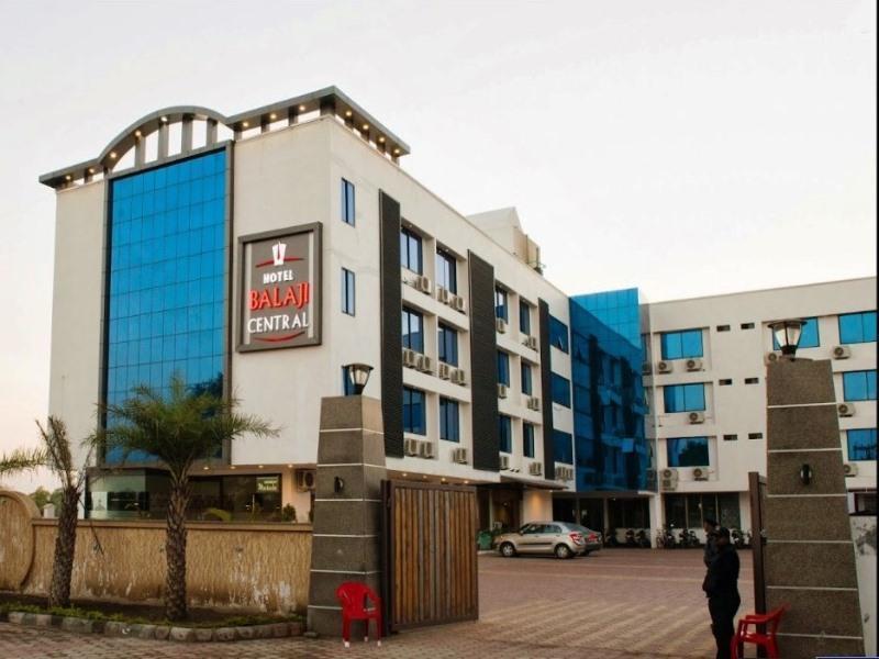 Hotel Balaji Central Ratlām المظهر الخارجي الصورة