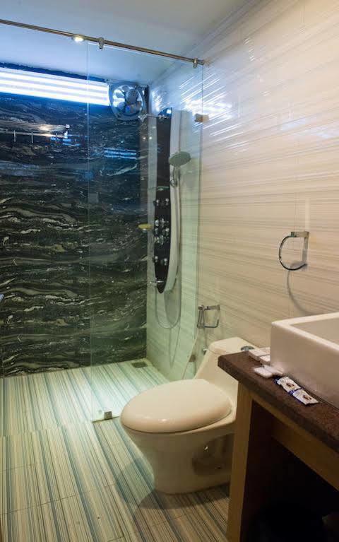 Hotel Balaji Central Ratlām المظهر الخارجي الصورة